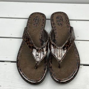 BOC by BORN Women’s Size 10US/42EU Brown Cheetah Print Sandals C47252